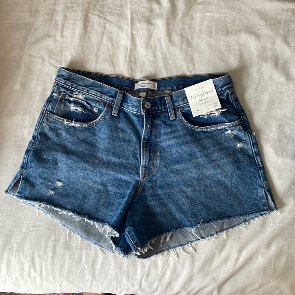 Abercrombie Curve Love Shorts